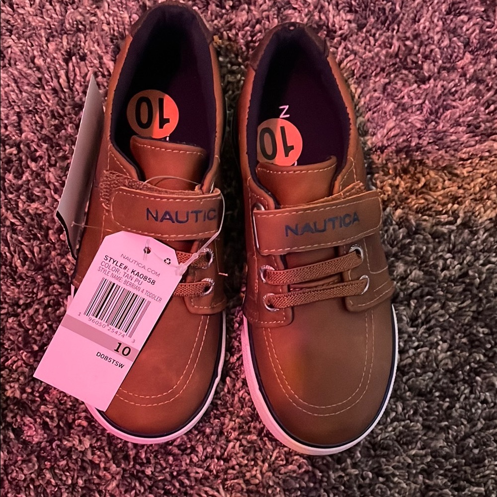 Nautica Brown Sneakers with Velcro Strap and Rubber Sole